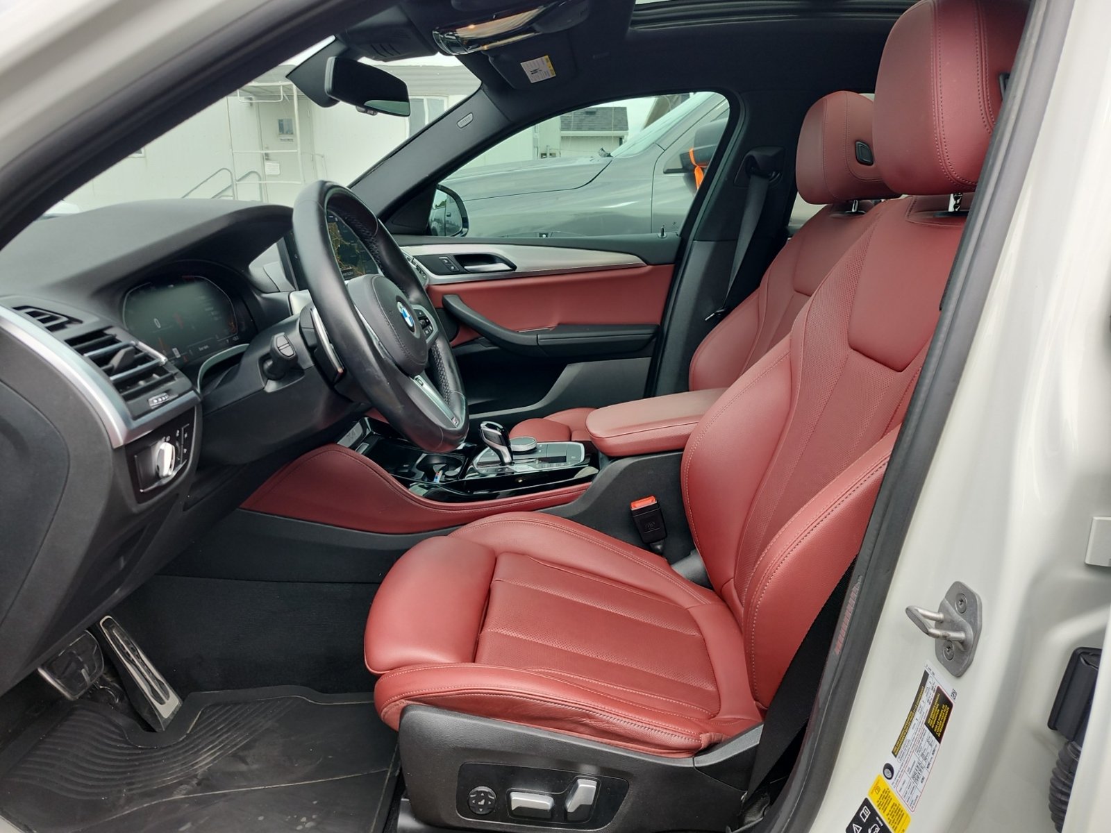 Used 2022 BMW X4 xDrive30i AWD/4WD image 7