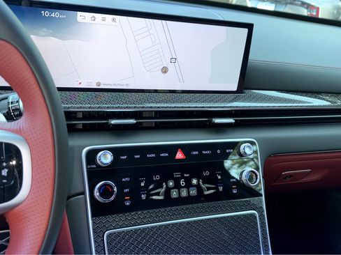 New 2026 Genesis GV80 3.5T e-SC image 12