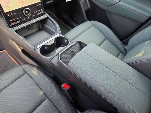 New 2026 GMC Terrain AT4 w/ Convenience Package III AWD/4WD image 25