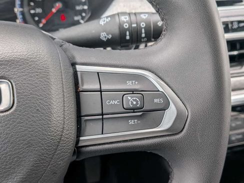 Certified 2025 Jeep Compass Latitude AWD/4WD image 22
