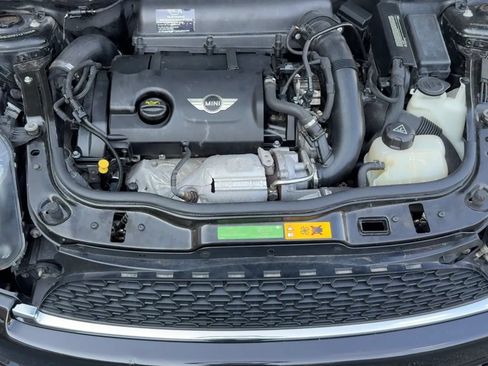 Used 2011 MINI Cooper S FWD image 9