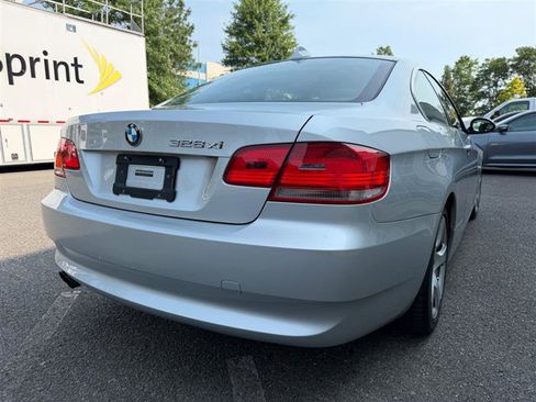 Used 2007 BMW 328xi Coupe AWD/4WD image 16