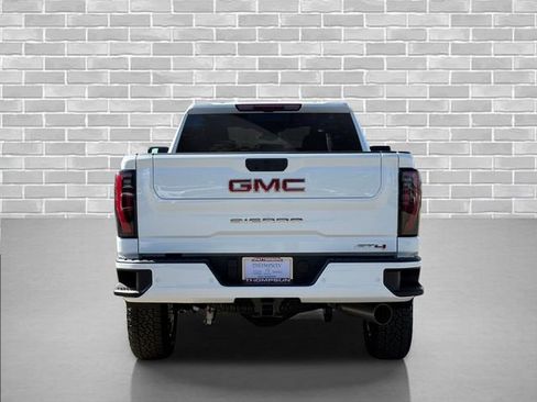 New 2026 GMC Sierra 2500 AT4 w/ AT4 Premium Plus Package AWD/4WD image 5