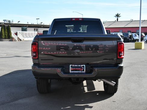 Used 2025 RAM 2500 Big Horn image 7