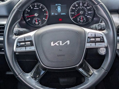 Certified 2022 Kia Telluride EX w/ EX Premium Package image 14