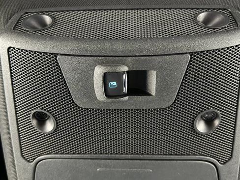 Used 2019 Ford F150 Platinum w/ Equipment Group 701A Luxury AWD/4WD image 29