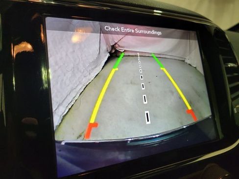 Used 2019 Jeep Grand Cherokee Limited image 12