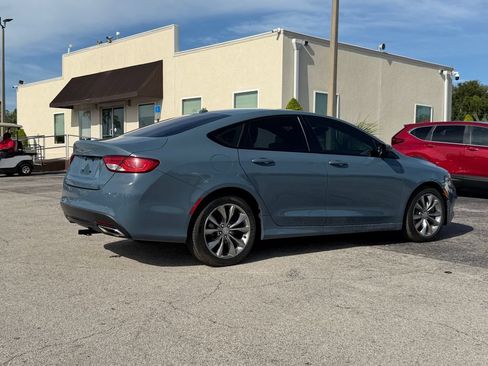 Used 2015 Chrysler 200 S w/ Comfort Group AWD/4WD image 5