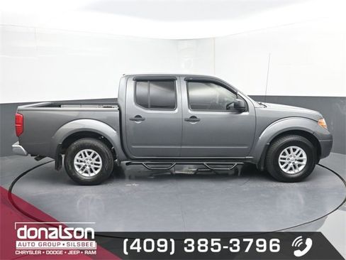 Used 2019 Nissan Frontier SV w/ Value Truck Package image 2