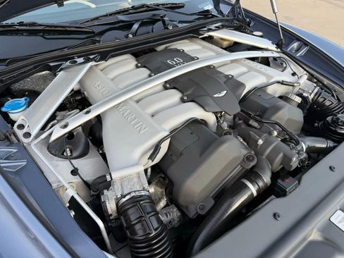 Used 2011 Aston Martin Rapide image 14