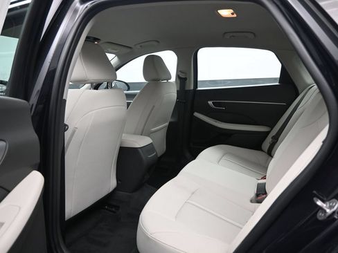 Used 2024 Hyundai Sonata SEL FWD image 25