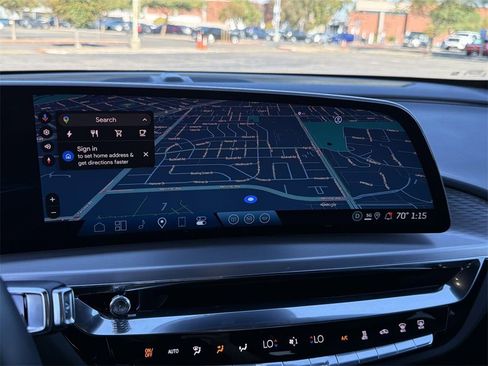 Used 2025 Cadillac Lyriq Luxury image 11