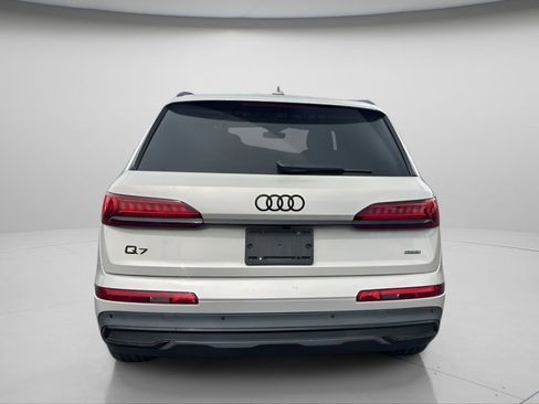 Used 2023 Audi Q7 2.0T Premium Plus w/ Premium Plus Package AWD/4WD image 5