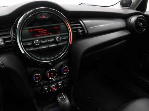 Used 2015 MINI Cooper 2-Door Hardtop image 29