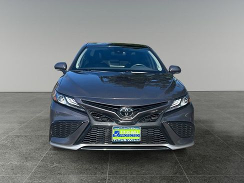Used 2021 Toyota Camry XSE w/ Navigation Package FWD image 2