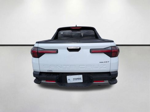 Used 2022 Hyundai Santa Cruz Limited w/ Cargo Package AWD/4WD image 5