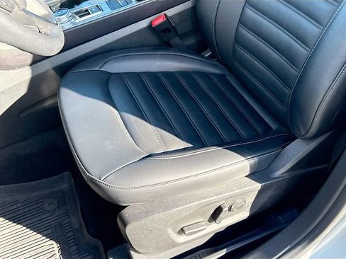 Certified 2024 Ford Edge SEL w/ Convenience Package image 19