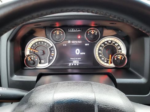 Used 2015 RAM 1500 Lone Star image 23