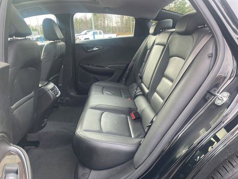 Used 2023 Chevrolet Malibu LT w/ Midnight Edition image 28