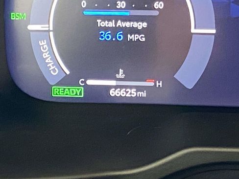 Used 2023 Toyota RAV4 XSE image 33