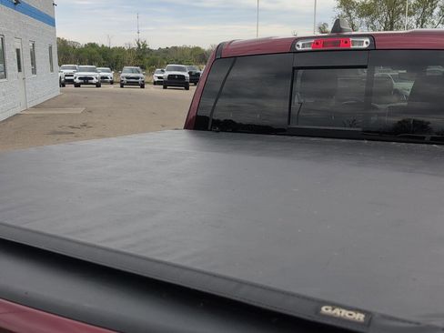 Used 2020 RAM 1500 Big Horn AWD/4WD image 9