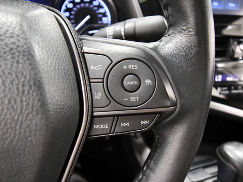 Used 2024 Toyota Camry SE AWD/4WD image 18