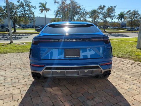 Used 2020 Lamborghini Urus image 5