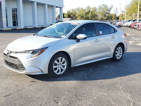 Certified 2024 Toyota Corolla LE image 8