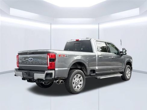 Used 2023 Ford F250 Lariat w/ Chrome Package AWD/4WD image 15