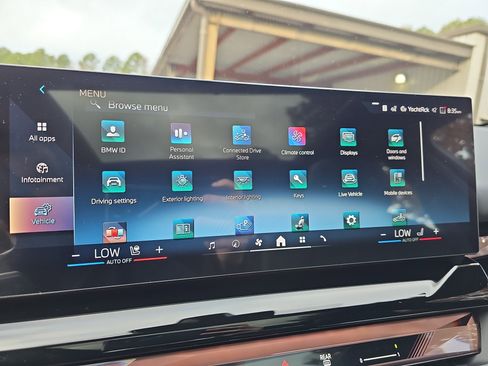 New 2026 BMW 530i w/ Premium Package image 23