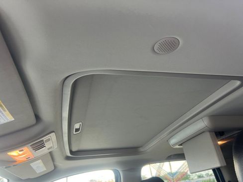 Used 2013 Chevrolet Tahoe LT AWD/4WD image 44