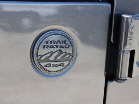 Used 2022 Jeep Wrangler Unlimited Sport AWD/4WD image 7