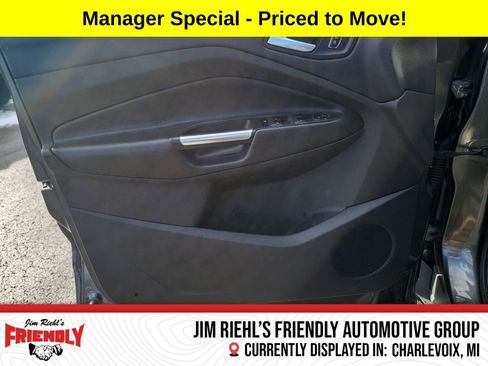 Used 2015 Ford Escape SE image 10