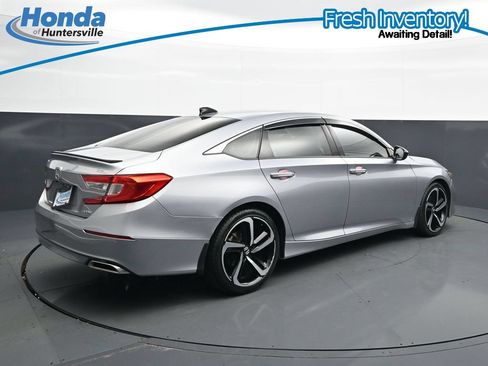 Used 2021 Honda Accord Sport image 10