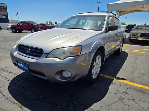 Used 2006 Subaru Outback 2.5i AWD/4WD image 7