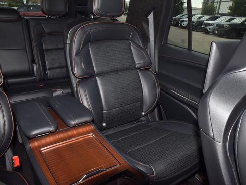 New 2027 Lincoln Navigator Black Label AWD/4WD image 24