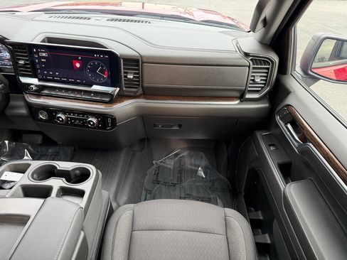 Used 2023 GMC Sierra 1500 Elevation image 23