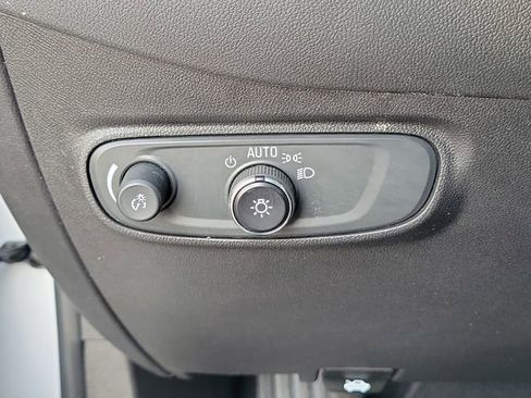 Certified 2024 Chevrolet Equinox LT image 24