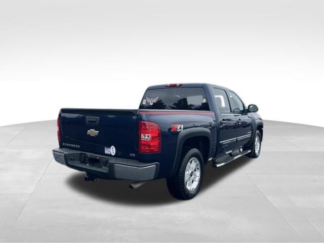Used 2008 Chevrolet Silverado 1500 LTZ w/ Suspension Package, Off-Road AWD/4WD image 5