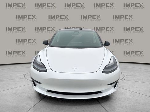 Used 2021 Tesla Model 3 Standard Range Plus image 8
