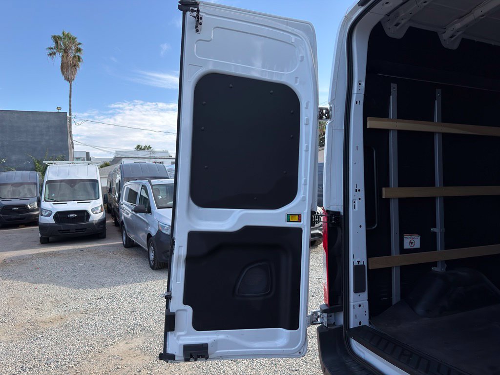 Used 2022 Ford E-Transit 148 High Roof w/ Load Area Protection Package RWD image 13