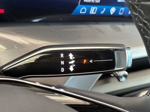 New 2026 Cadillac Vistiq Sport w/ LPO, Floor Liner Package image 23