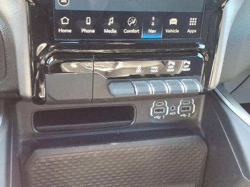 Used 2023 RAM 1500 Big Horn AWD/4WD image 23