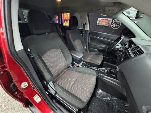 Used 2017 Mitsubishi Outlander Sport ES image 21