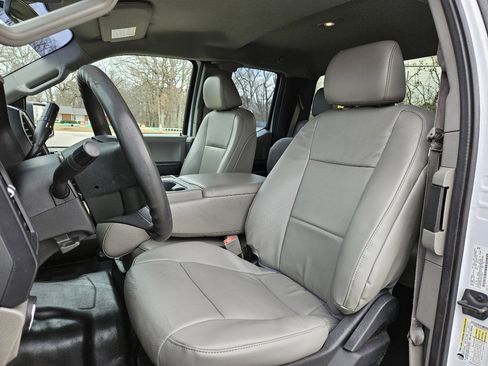 Used 2019 Ford F150 XL w/ Equipment Group 101A Mid image 14