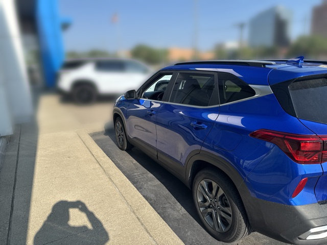 Used 2023 Kia Seltos S FWD image 42