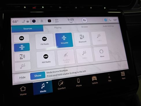Used 2025 Jeep Grand Cherokee L Limited w/ Luxury Tech Group II AWD/4WD image 21