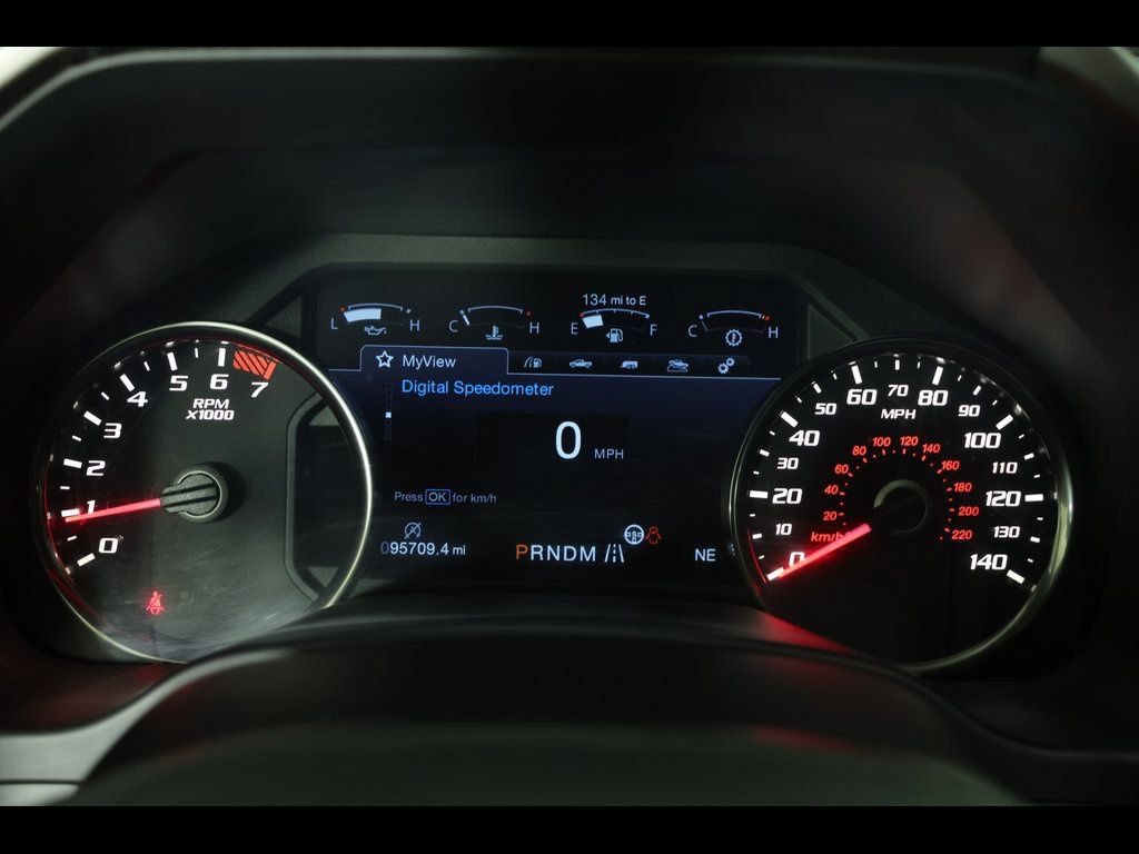 Used 2018 Ford F150 Raptor w/ Equipment Group 802A Luxury AWD/4WD image 24