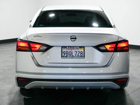 Used 2020 Nissan Altima 2.5 S FWD image 5