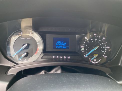 Used 2015 Ford Expedition EL XL image 17